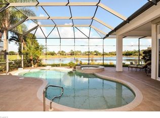 5067 Cerromar Dr, Naples, FL 34112