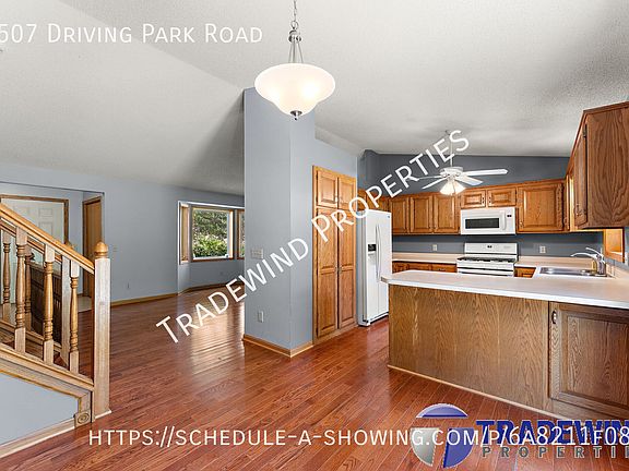 4th image of 1507 Driving Park Rd