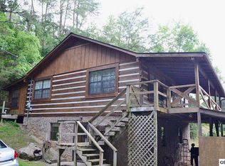 3040 Easy St, Sevierville, TN 37862