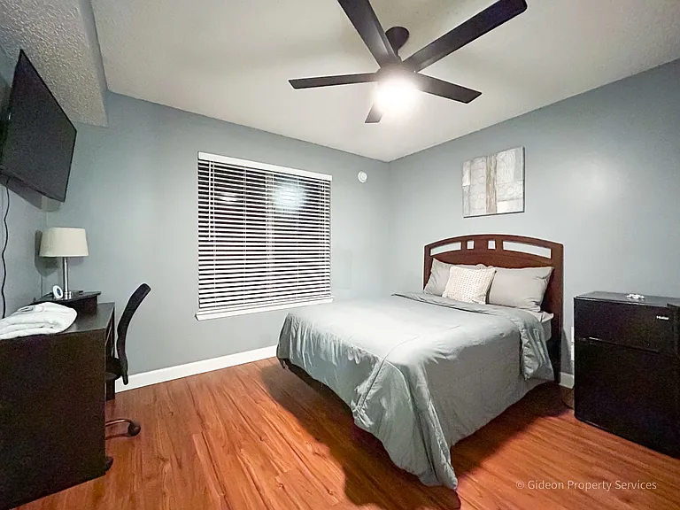 3921 SW 34th St #105 — Photo 10