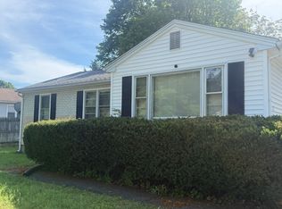 74 Leatherleaf Dr, Springfield, MA 01109
