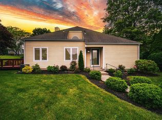 125 Fairways Cres, Carmel, NY 10512
