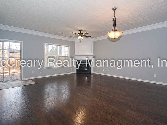 5th image of 355 Antebellum Pl
