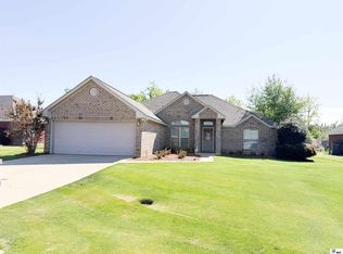 136 Curry Creek Dr, Calhoun, LA 71225