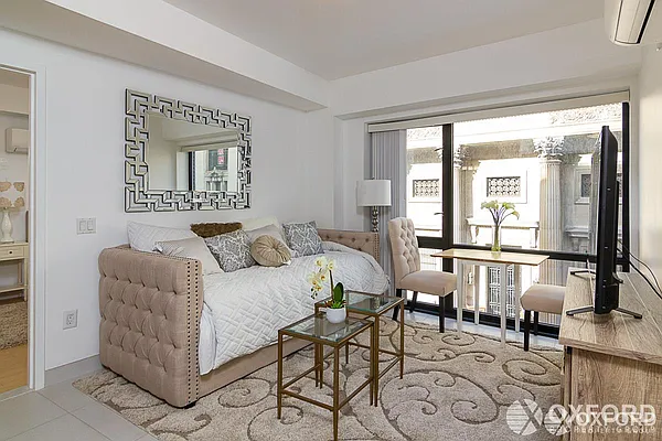 Rented by Oxford Property Group | media 1