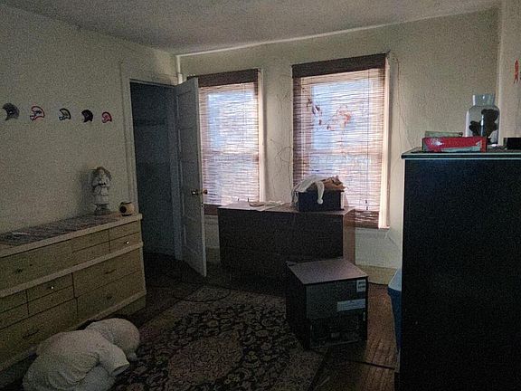 2nd image of 219 Eastern Ave