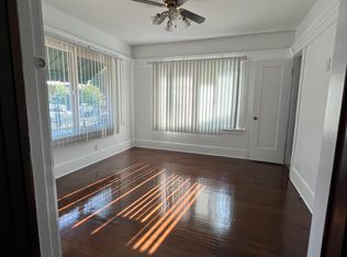 1607 W 52nd St, Los Angeles, CA 90062