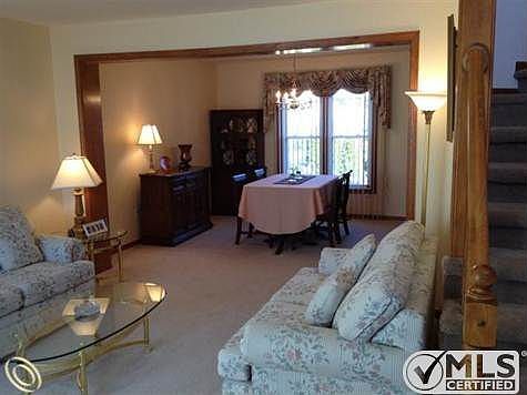 Living Room to Dining Room.jpg