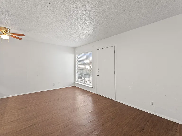 Patton Apartments — Photo 21