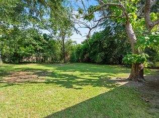 913 Mitchell Dr, Camden, SC 29020