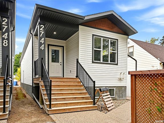 2nd image of 2744 MacKay Street