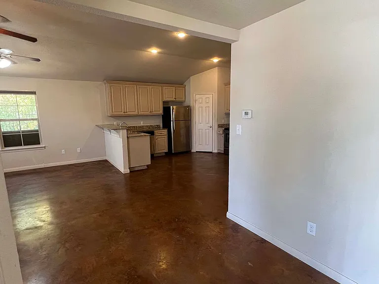 2308 S 3rd St — Photo 5