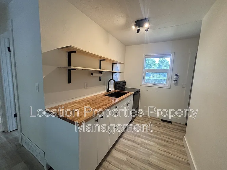 1515 W 3rd St #1515 — Photo 6