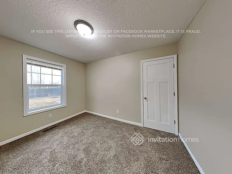 5644 Maryland Ave N — Photo 18