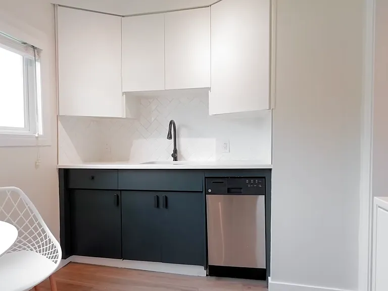 691 Jackson Ave #691 — Photo 8