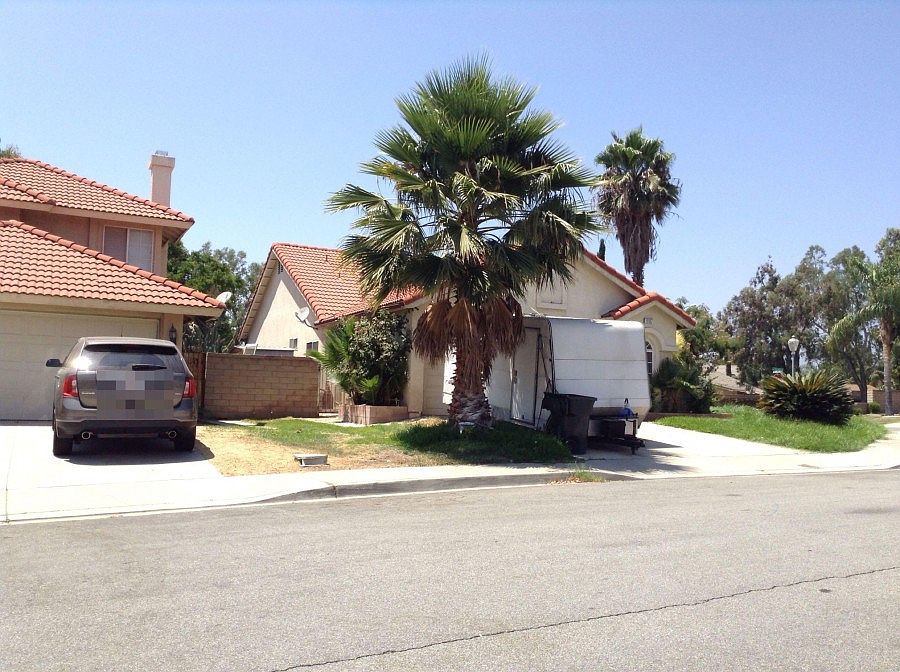 2nd image of 15107 Geranium St