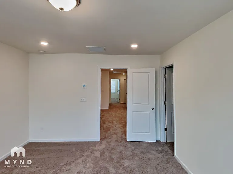 7123 Bentz St — Photo 8