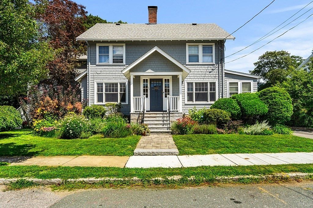 15 Sherman St Beverly MA 01915 Zillow