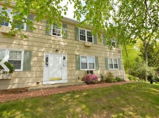 16 Pilgrim Trl #F5, Woodbury, CT 06798