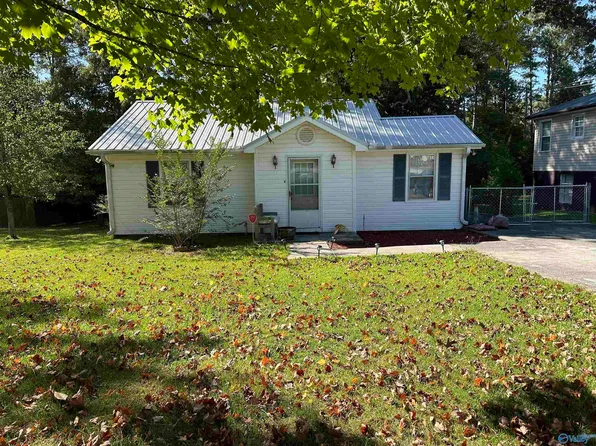 901 Padenreich Ave, Gadsden, AL 35903
