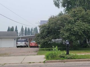 1332 10th Ave, Antigo, WI 54409