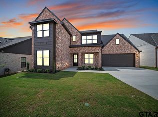 4628 Flat Creek Cv, Tyler, TX 75703