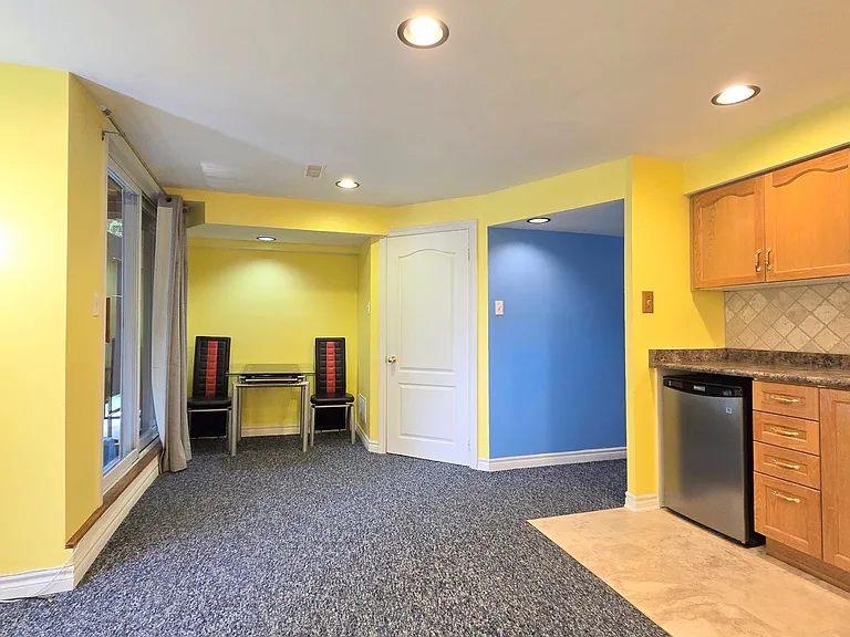 65 Mare Cres #BASEMENT — Photo 7