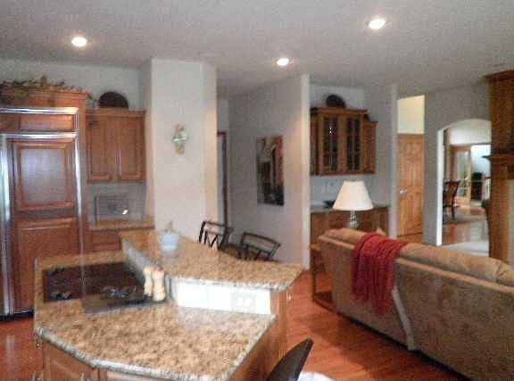 4th image of 3007 NE Trilein Dr