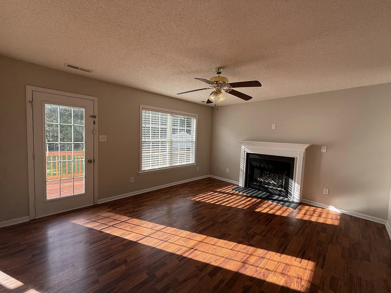 142 Forest Bluff Drive - 1 — Photo 2
