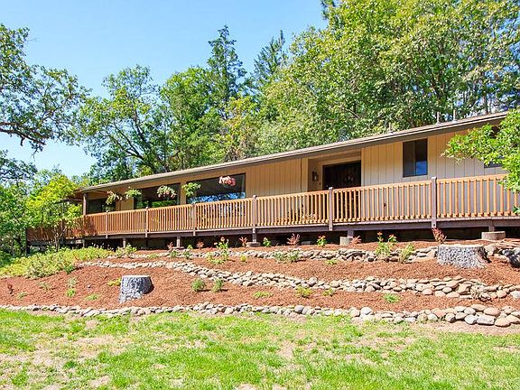 4th image of 7373 Rogue River Dr