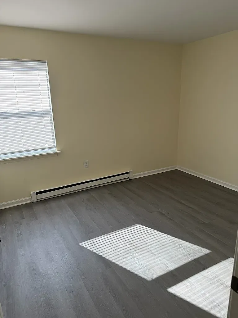 2 bed, $1,375 — Photo 1