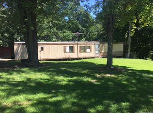 3858 S Mount Zion Church Rd, Pekin, IN 47165