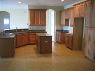 1640 Mira Lago Cir, Ruskin, FL 33570