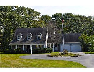 1st image of 243 Beachwood Ave