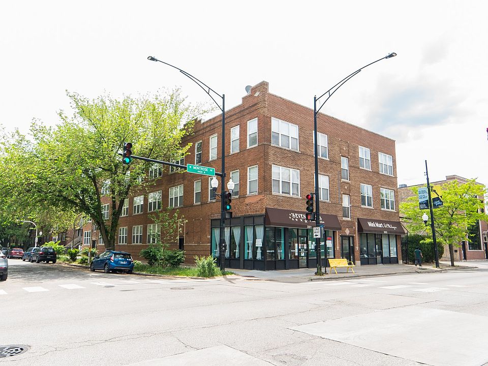 1st image of 4348 N Sacramento Ave #3