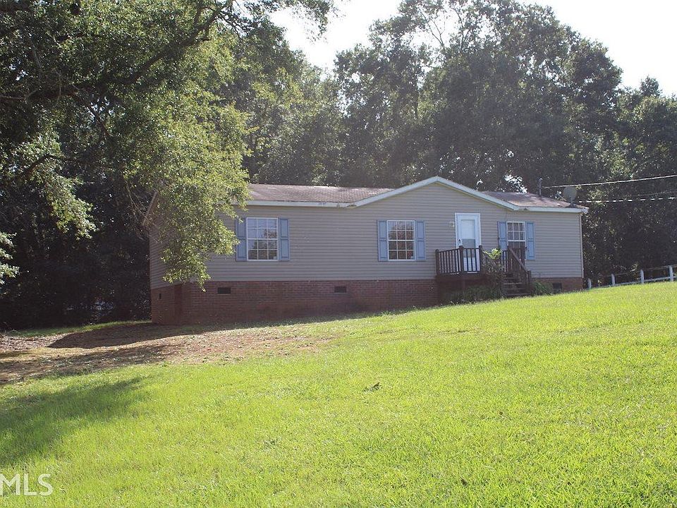 1st image of 65 Woodland Cir