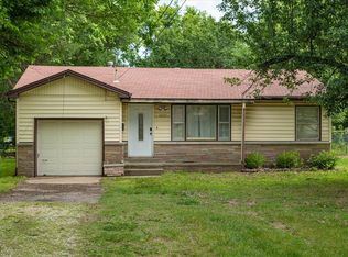 2207 E Grand St, Springfield, MO 65804