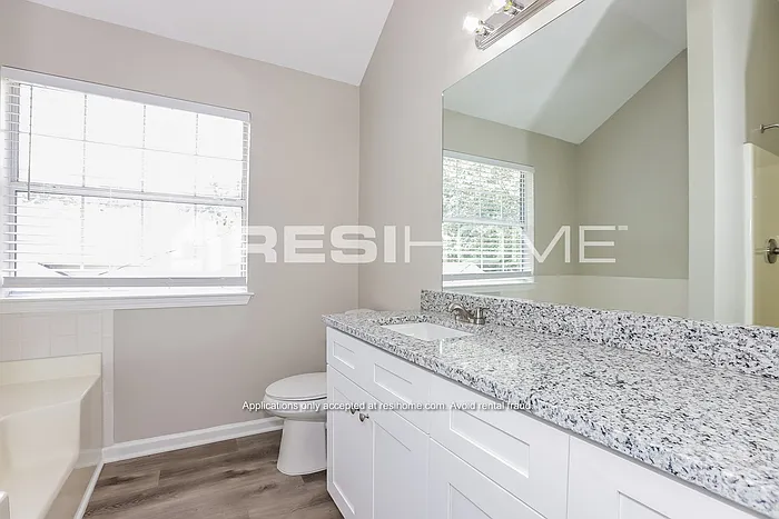 2264 Creekview Trl — Photo 12