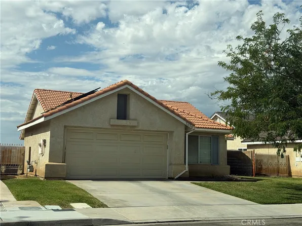 2028 Greentree St, Lancaster, CA 93535