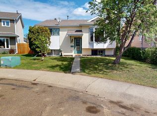 410 Saint Andrews Pl, Stony Plain, AB T7Z 1K5