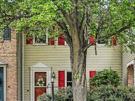 2nd image of 61 Brookfield Rd