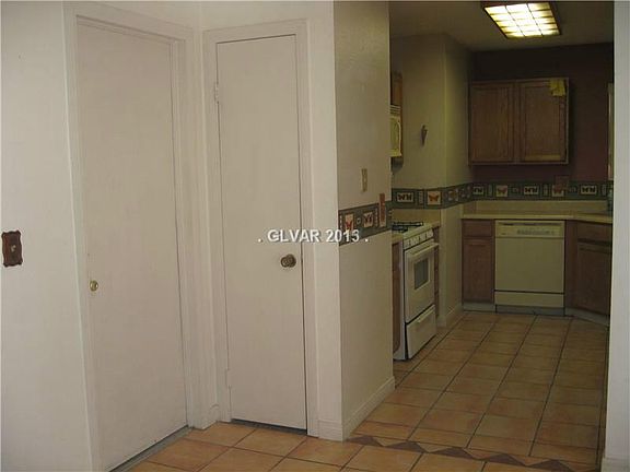 5th image of 6809 Sheffield Dr