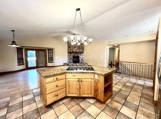 6363 S Murray Bluffs Dr, Salt Lake City, UT 84123