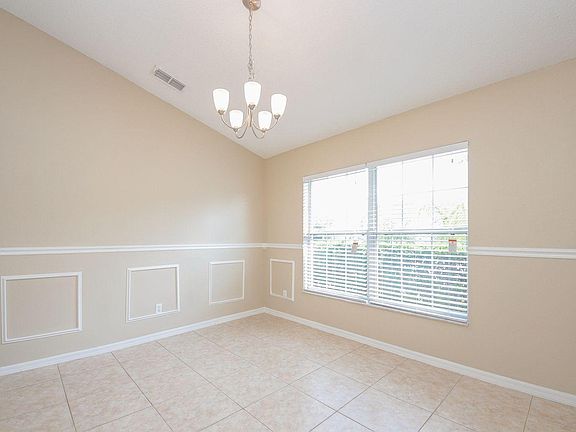 4th image of 1129 Windy Bluff Dr