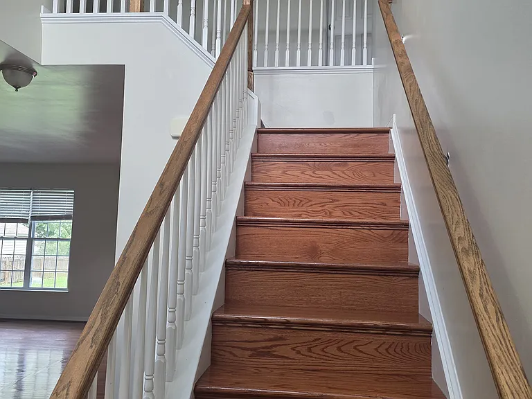 1612 Hennington Ter — Photo 11