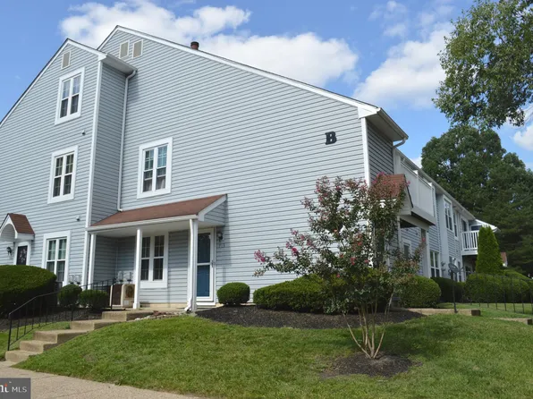 713 Sedgewick Ct, Sewell, NJ 08080