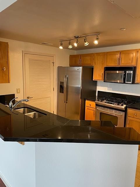 1st image of 1450 Idlewild Dr Unit 1023