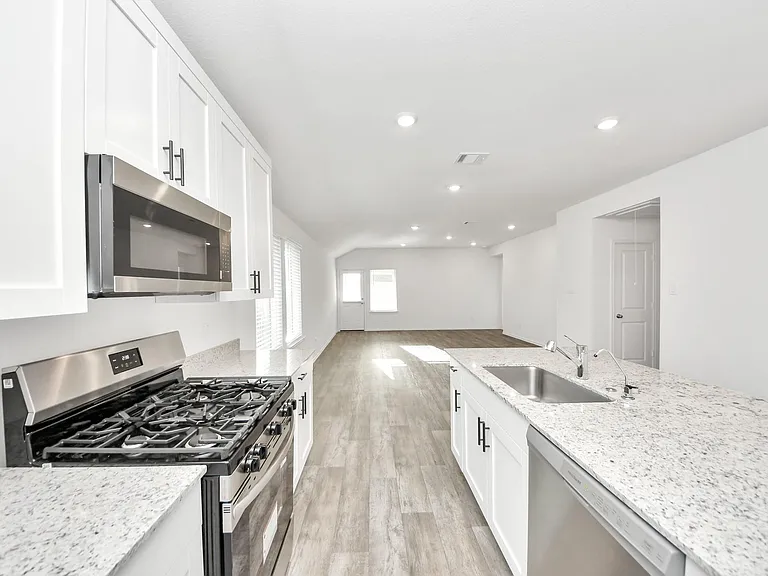 31426 Harp Ridge Dr — Photo 14