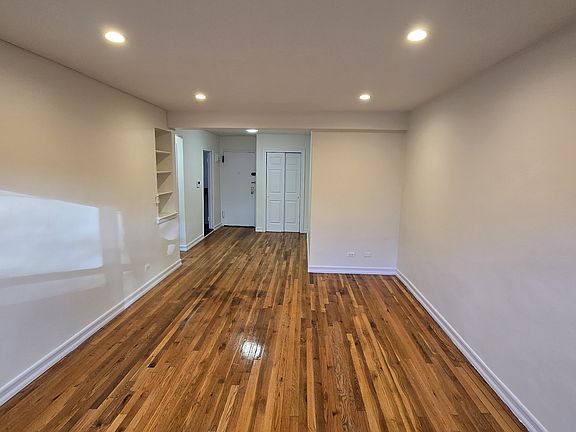 3rd image of 75-05 210th St #1P