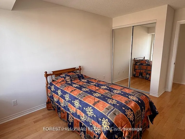 130 Pond Dr #512 — Photo 26